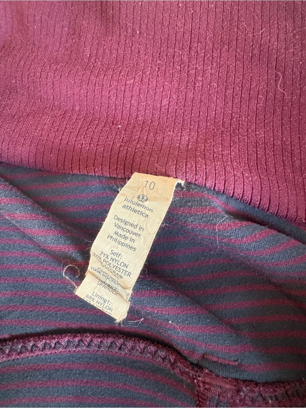 Lululemon lightweight maroon vest - Picture 7 of 7